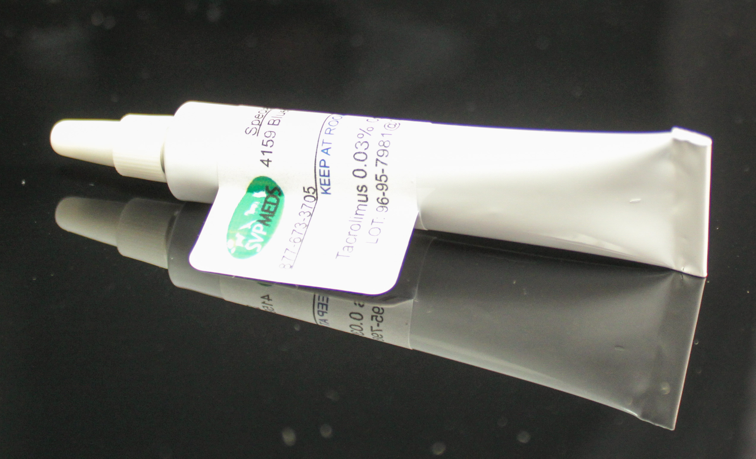 Tacrolimus 0.03% Ophthalmic Ointment compounded for dogs