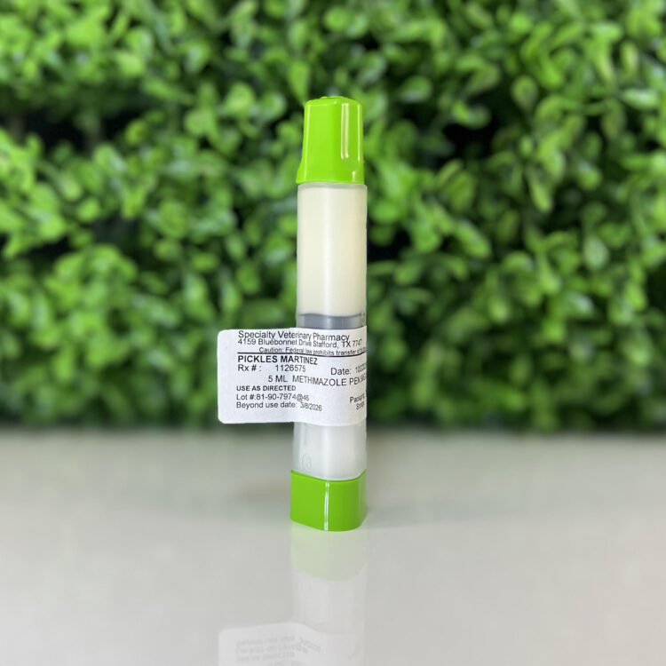 Methimazole transdermal compounded for cats in a Topi-CLICK Micro dispenser with soft angled applicator